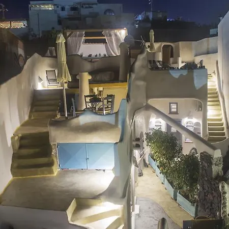 αura Cave Villa